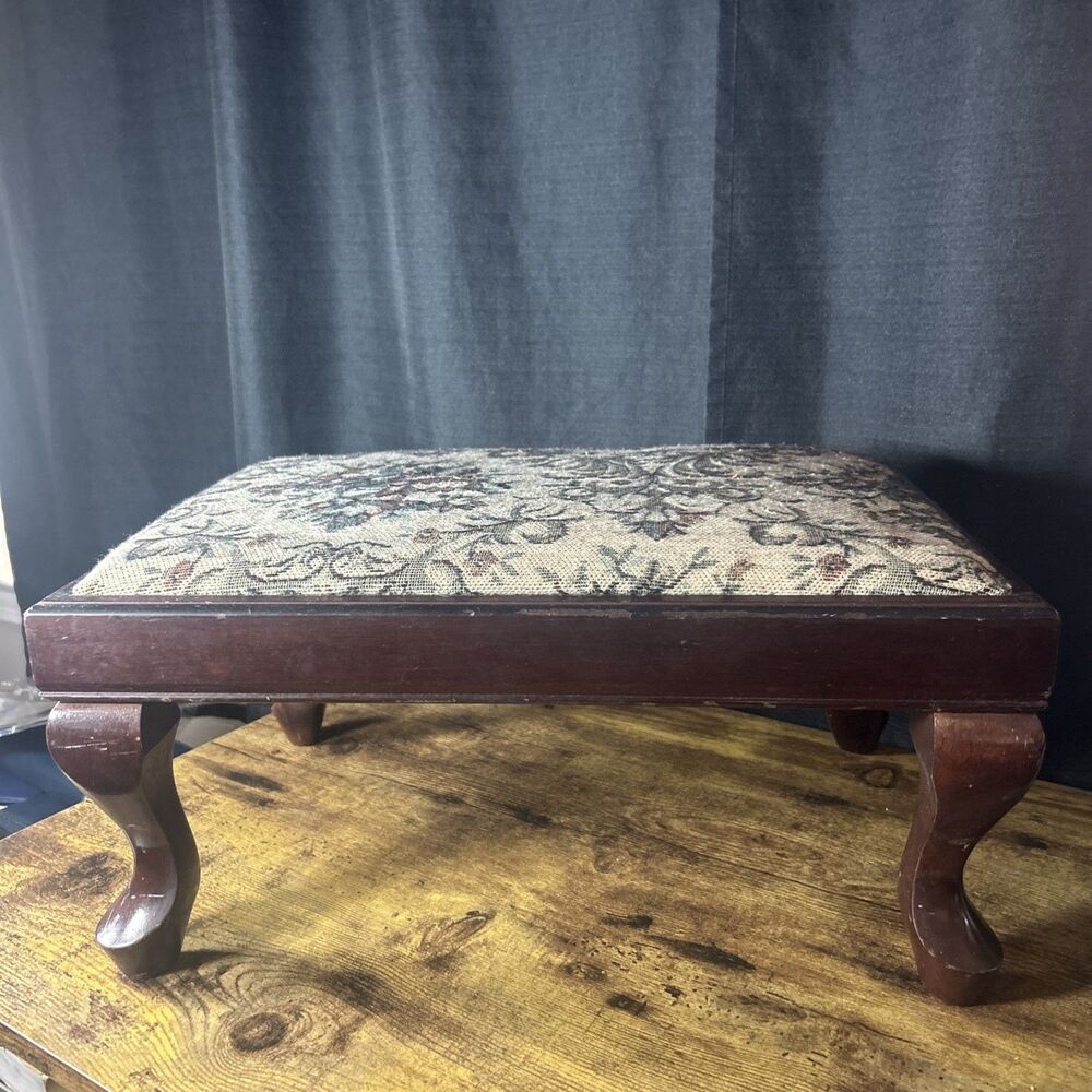 Upholstered Stool Tapestry Floral Wood Trim Vintage Taiwan Poly Pad READ 17x12x9 - Picture 15 of 16